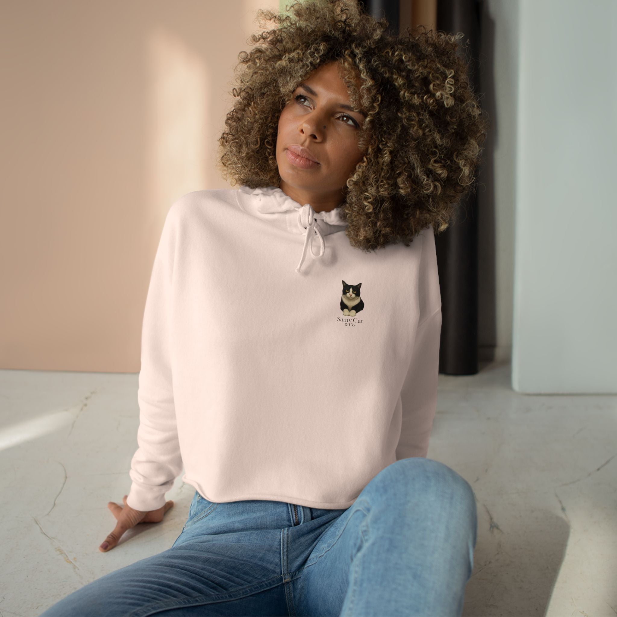 Minimal Samy Cat Graphic Cropped Sweatshirt