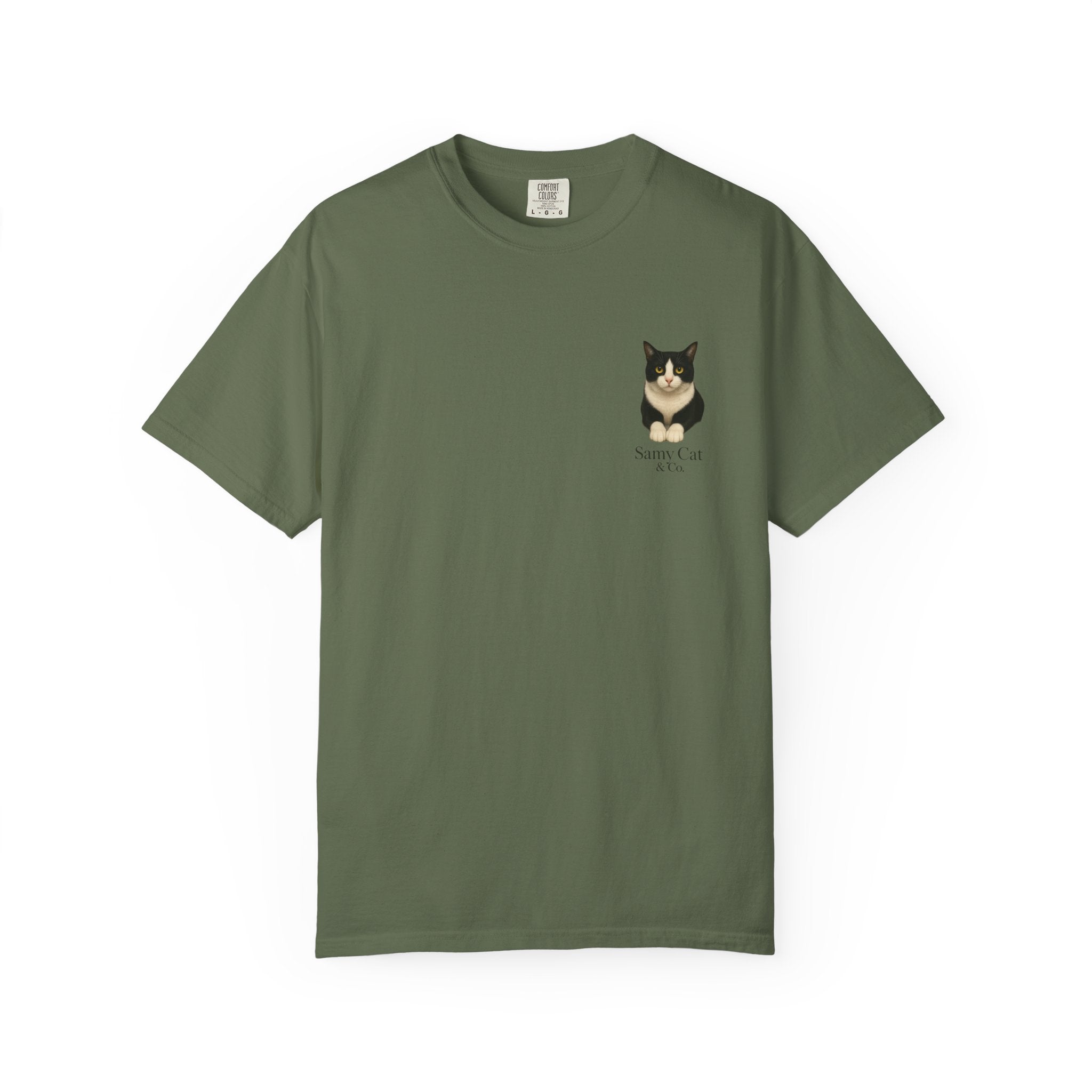 Chihuahua Portrait T-Shirt | Small Dog Illustration, Heart Chest Detail